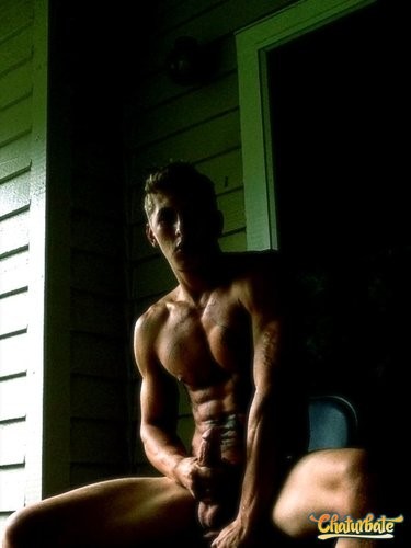 muscle men webcam chat